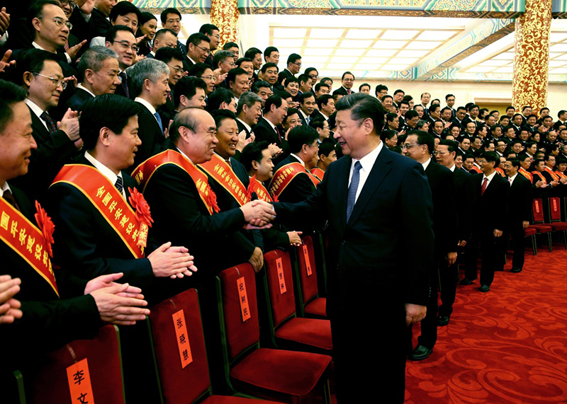 9月19日，全国社会治安综合治理表彰大会在北京人民大会堂举行。会前，习近平、李克强、张高丽等会见与会代表。